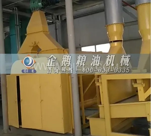 企鵝精煉設(shè)備品質(zhì)優(yōu)勝遠(yuǎn)銷國外，客戶贊不絕口多次回購(圖4)